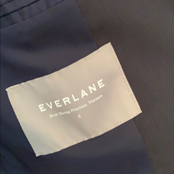 Everlane women’s navy blazer size 8 - Picture 3 of 3